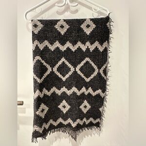 Wilfred Reversible Wool Blanket Scarf